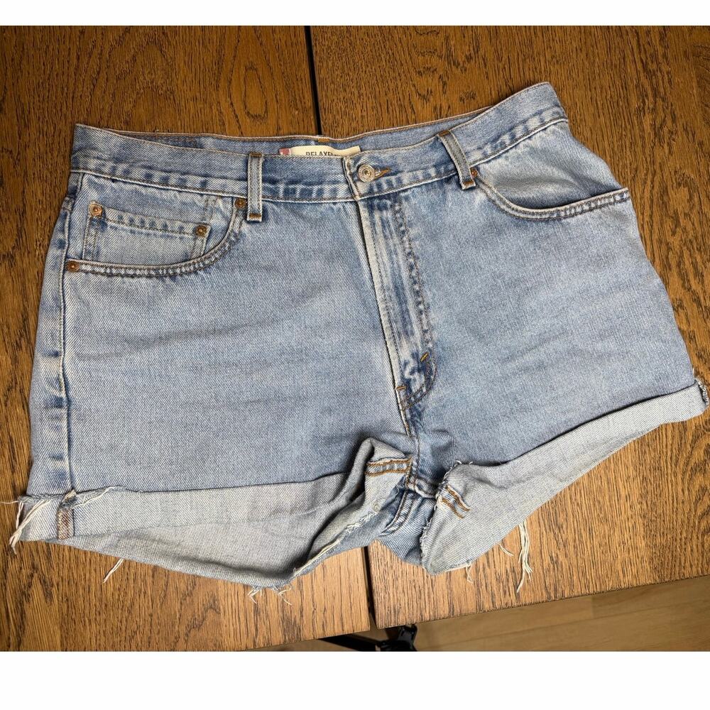 Levi's 550 Cut Off Vintage Denim Shorts W36